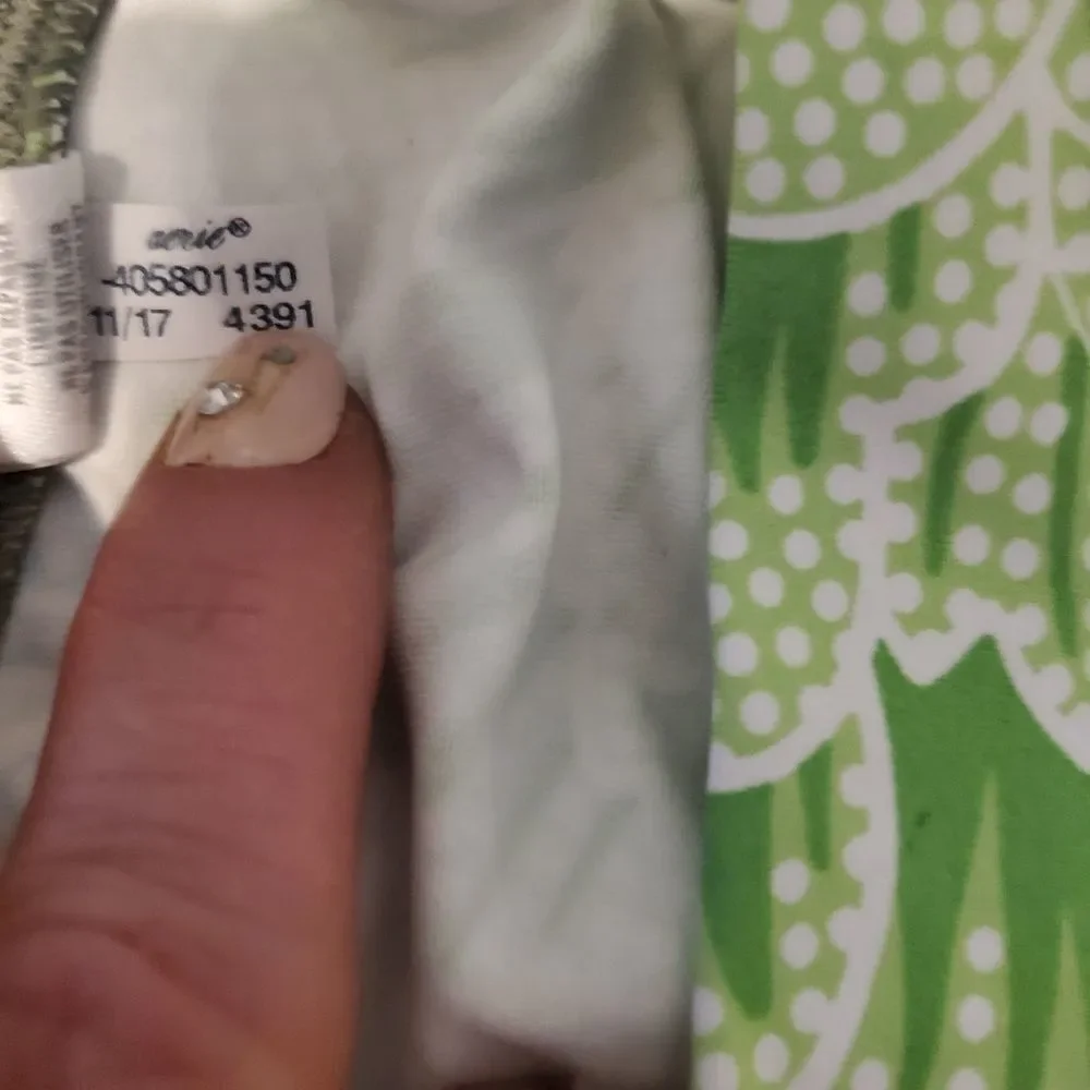 Aerie Green Floral Print Athletic Capris Medium - Picture 5 of 5